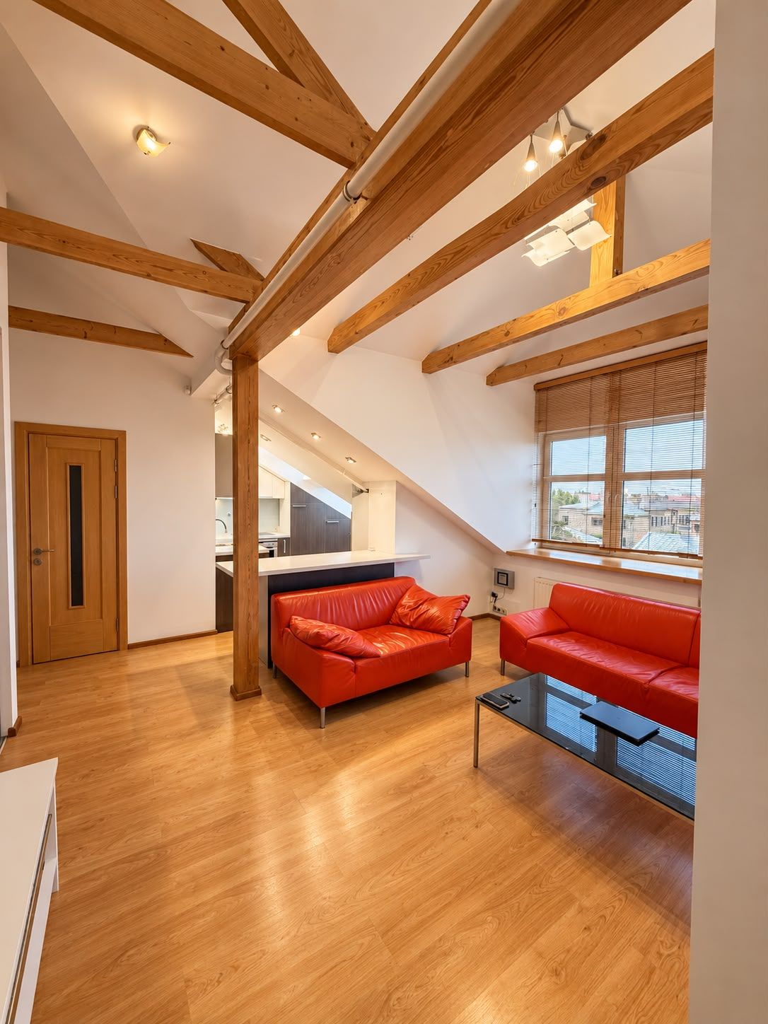 Bright 3-room attic apartment in central Riga — photo 5